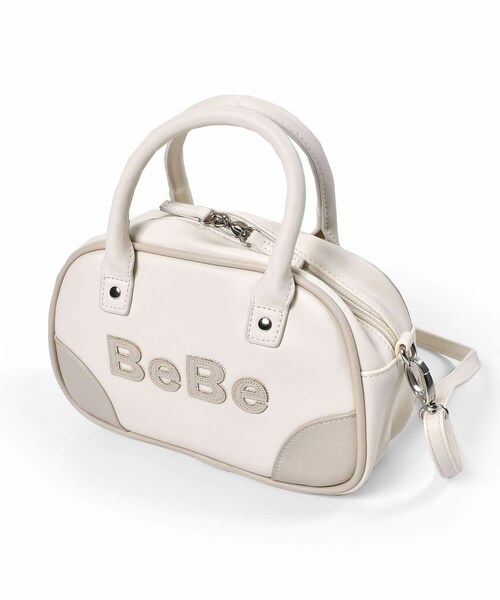 BeBe(ベベ)の「ロゴ パッチ ミニ ボストン バッグ(ボストンバッグ・キッズ・ブルー/ベージュ・ワンサイズ)」の2枚目の写真