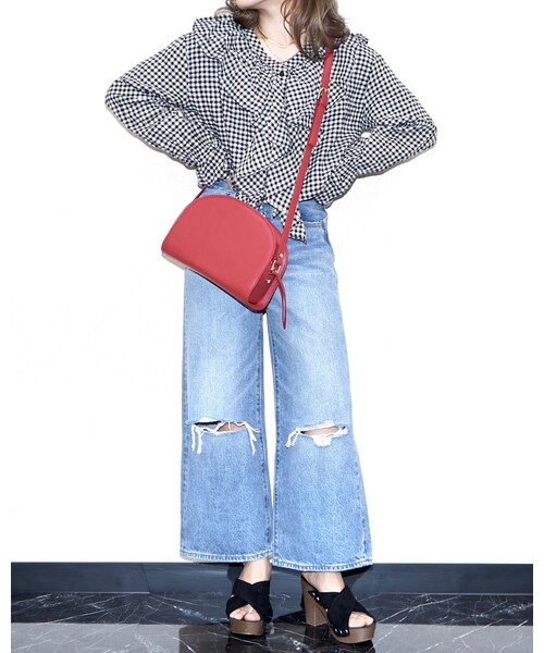 A.D.G(エーディージー)の「"Levi's" WIDE STRAIGHT CRASH DENIM PANTS(デニムパンツ・レディース・ブルー・LADIES FREE)」の1枚目の写真