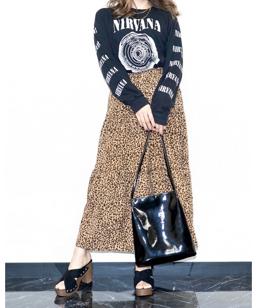 A.D.G（エーディージー）の「LEOPARD TIERED FLARE LONG SKIRT (brown)（スカート・レディース・ブラウン・FREE）」の4枚目の写真