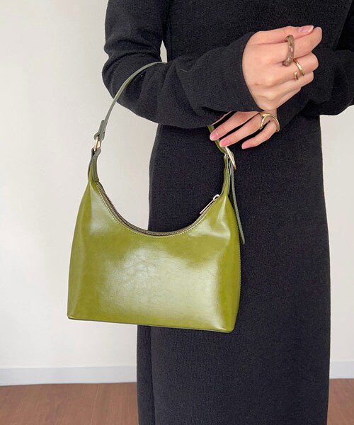 DHOLIC(ディーホリック)の「fake leather belt bag(トートバッグ・レディース・カーキ・FREE)」の1枚目の写真