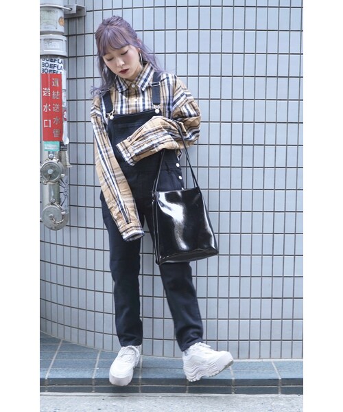A.D.G（エーディージー）の「Black Denim Salopette Pants（サロペット/オーバーオール・レディース・ブラック・FREE）」の2枚目の写真