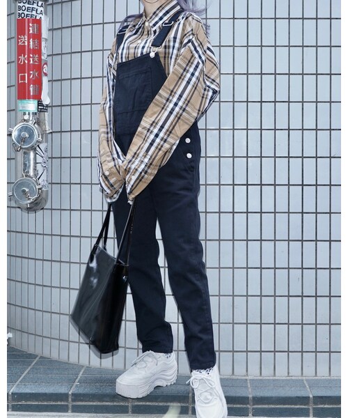 A.D.G（エーディージー）の「Black Denim Salopette Pants（サロペット/オーバーオール・レディース・ブラック・FREE）」の6枚目の写真