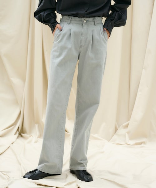 SIWEM（シウム）の「LOOSE TUCK STRAIGHT DENIM（デニムパンツ）」 - WEAR
