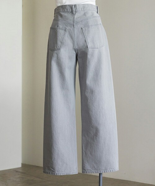 SIWEM（シウム）の「LOOSE TUCK STRAIGHT DENIM（デニムパンツ）」 - WEAR