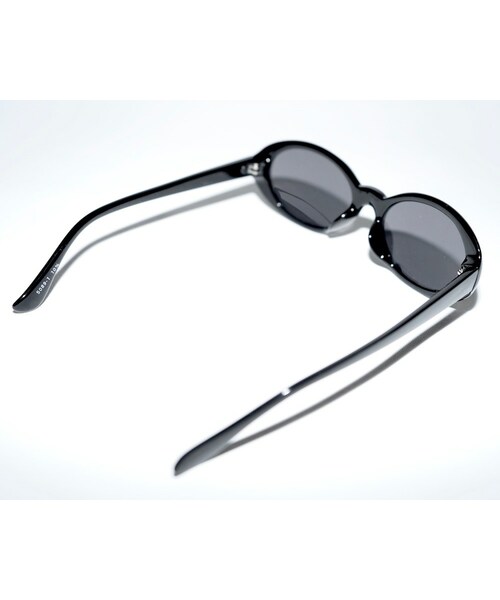 A.D.G(エーディージー)の「Oval Sunglasses(black)(サングラス・レディース・ブラック・FREE)」の4枚目の写真