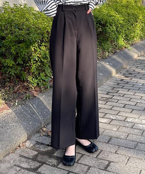 DHOLIC(ディーホリック)の「ウエストタックワイドパンツ(スラックス・レディース・ブラック・FREE)」の1枚目の写真