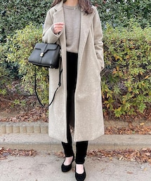 ストラップベルト付きロングコート