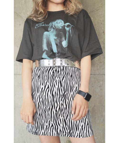 A.D.G(エーディージー)の「NIRVANA Kurt Cobain BIG TEE (black)(Tシャツ/カットソー・レディース・ブラック・FREE)」の4枚目の写真