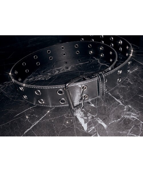A.D.G(エーディージー)の「Double Eyelet Belt (metallic silver)(ベルト・レディース・シルバー・FREE)」の2枚目の写真
