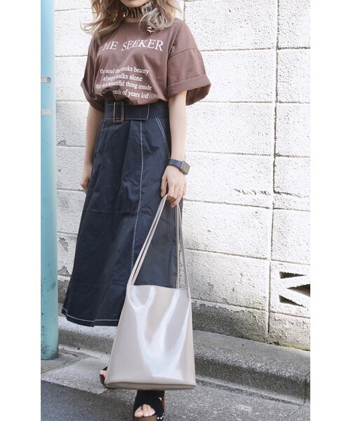 A.D.G（エーディージー）の「White Stitch Flare Long Skirt (black)（スカート・レディース・ブラック・FREE）」の2枚目の写真