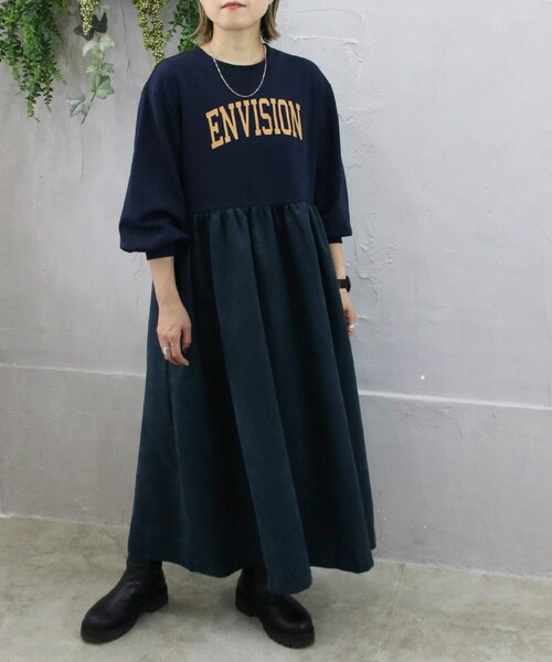 Sheson（シーズン）の「ミニ裏毛ロゴベロアワンピース（ワンピース・レディース・ホワイト/ブルー・F）」の2枚目の写真