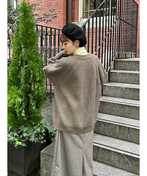 neam（ニーム）の「loose volume knit cardigan（カーディガン/ボレロ・レディース・ブラウン/グリーン/ブルー・free）」の8枚目の写真