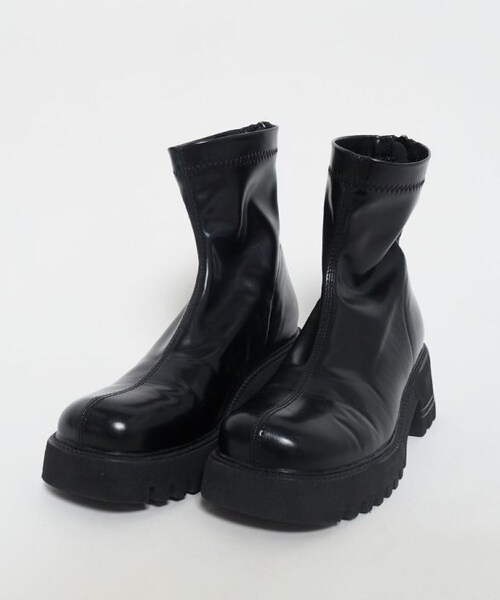 Crisp（クリスプ）の「チャンキーショートブーツ[c3R3119b]（ブーツ・レディース・ブラック・37/38）」の2枚目の写真