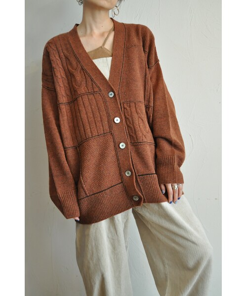 --（--）の「パッチケーブルカーディガン（カーディガン/ボレロ・レディース・ホワイト/オレンジ/ブラウン・one）」の2枚目の写真