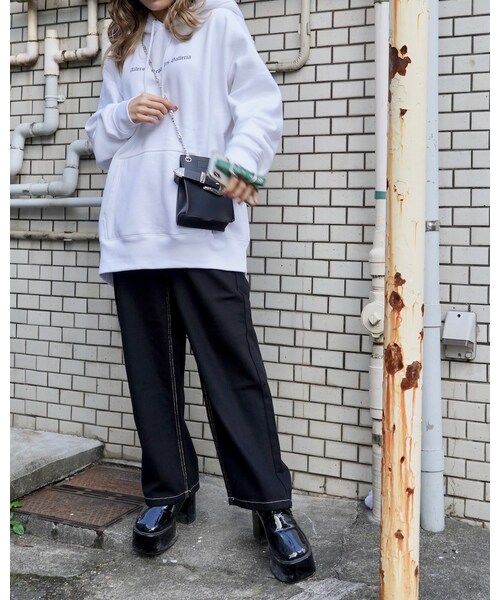 A.D.G(エーディージー)の「Back Slogan&Butterfly Big Sweat Hoodie (white)(パーカー・レディース・ホワイト・FREE)」の6枚目の写真
