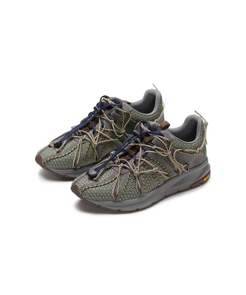 JNBY（ジェーエヌビーワイ）の「Lace-up Retro-pattern Trainers（スニーカー・レディース・ブラウン系/グリーン系・23/23.5/24/24.5）」の2枚目の写真