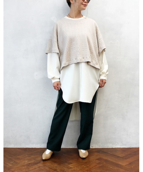 L'Ancre(アンカー)の「L'Ancre (アンカー)ケーブルニットレイヤードシャツ(ニット/セーター・レディース・ホワイト/グリーン・Free)」の1枚目の写真