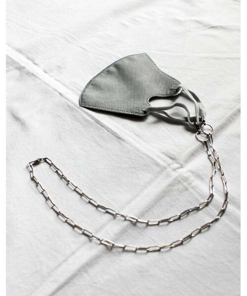 L'Ancre(アンカー)の「L'Ancre (アンカー)スクエアチェーングララスコード:SV(サングラス・レディース・シルバー・Free)」の2枚目の写真