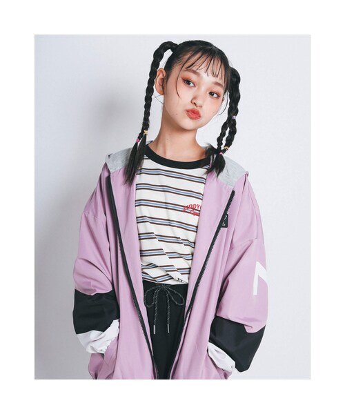 ZIDDY(ジディ)の「【 ニコ☆プチ 掲載 】 トレンド マルチ ボーダー ギャザースリーブ Tシャツ (130~160cm)(その他トップス・キッズ・ブルー/ホワイト・150)」の2枚目の写真