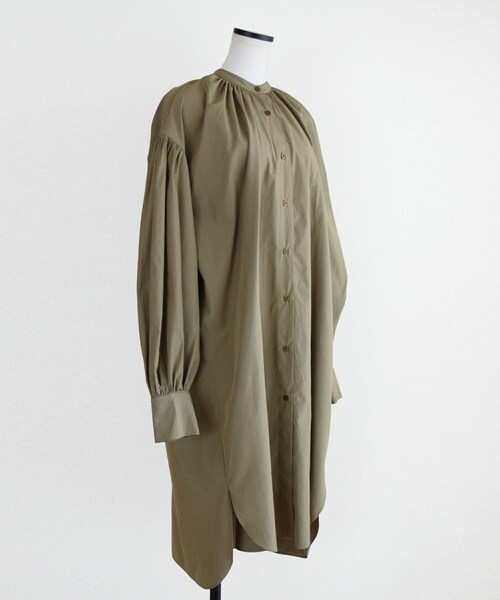 Marient(マリエント)の「プレーンギャザータイプライターOP(シャツワンピース・レディース・ホワイト/グリーン/ブラック・FREE)」の3枚目の写真