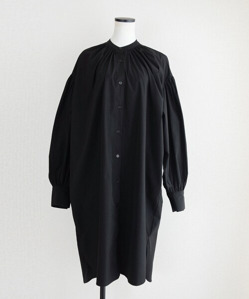 Marient(マリエント)の「プレーンギャザータイプライターOP(シャツワンピース・レディース・ホワイト/グリーン/ブラック・FREE)」の2枚目の写真