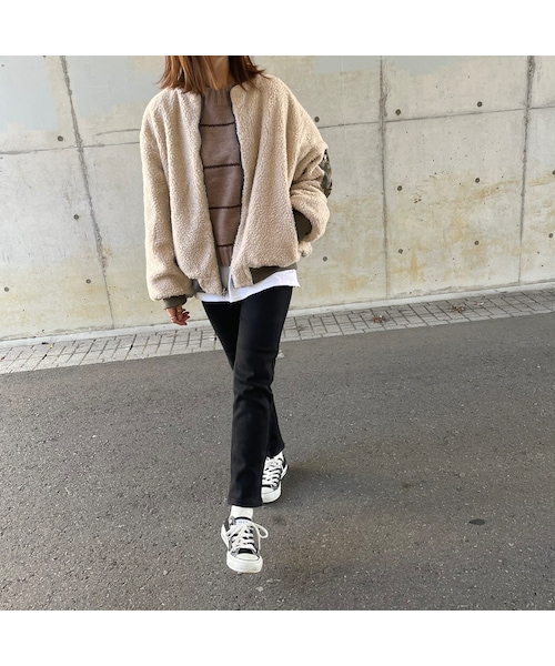 copine（コピン）の「ボア×MA1リバーシブルブルゾン（ブルゾン・レディース・カーキ・ワンサイズ）」の2枚目の写真