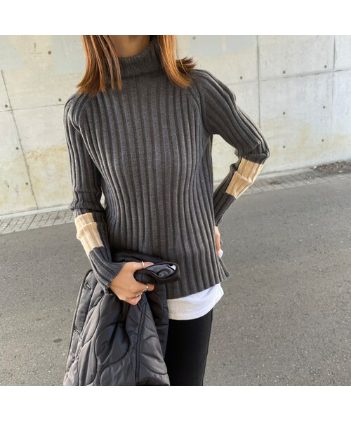 copine（コピン）の「袖パッチワークデザインタートルニット(2color)（ニット/セーター・レディース・グレー/ブラック・ワンサイズ）」の7枚目の写真