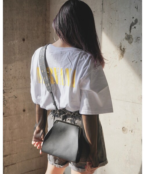 A.D.G(エーディージー)の「High Waist Roll-up Denim Short Pants (black)(デニムパンツ・レディース・ブラック・FREE)」の3枚目の写真