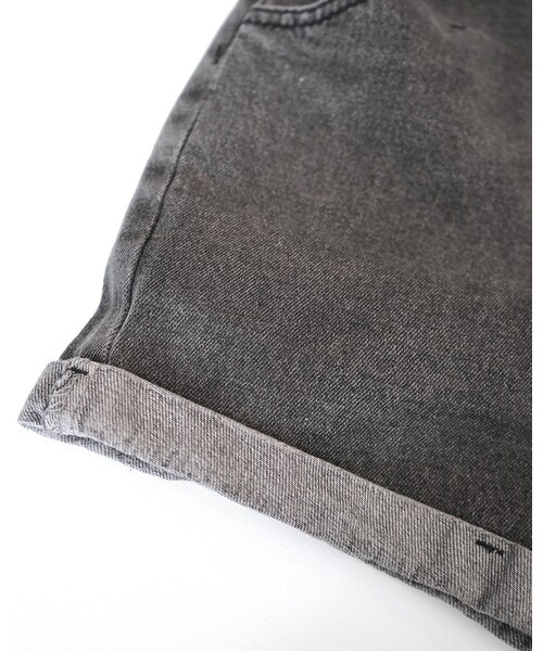 A.D.G(エーディージー)の「High Waist Roll-up Denim Short Pants (black)(デニムパンツ・レディース・ブラック・FREE)」の9枚目の写真