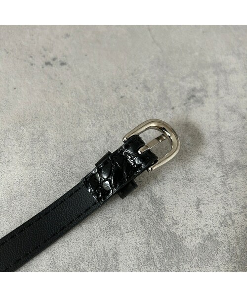 copine（コピン）の「オーバルバックル細ベルト（ベルト・レディース・ブラック・F）」の3枚目の写真