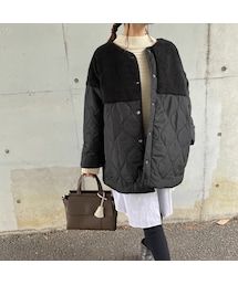 copine | ボア×キルティング切り替えミドル丈コート(ブラック)(ノーカラージャケット)