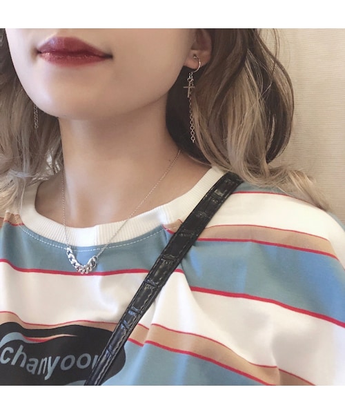 A.D.G(エーディージー)の「Silver Cross&Chain Pierced Earrings(イヤリング・レディース・シルバー・FREE)」の6枚目の写真