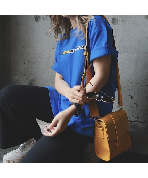 A.D.G（エーディージー）の「ADG SLASH BOX LOGO T-SHIRTS（blue）（Tシャツ/カットソー・レディース・ブルー・FREE）」の2枚目の写真