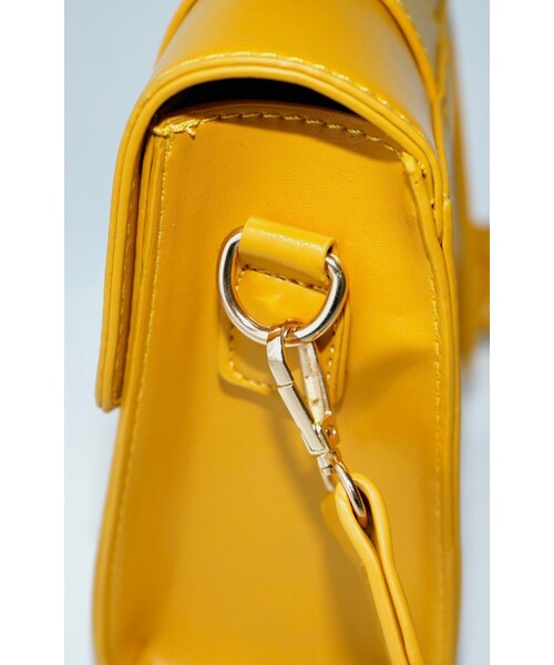 A.D.G(エーディージー)の「2strap 2way Leather Square Bag(yellow)(ショルダーバッグ・レディース・イエロー・FREE)」の7枚目の写真