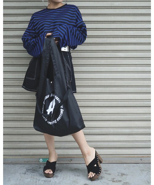 A.D.G(エーディージー)の「ADG SCRATCH CIRCLE LOGO NYLON 2WAY BAG(トートバッグ・レディース・ブラック・FREE)」の5枚目の写真