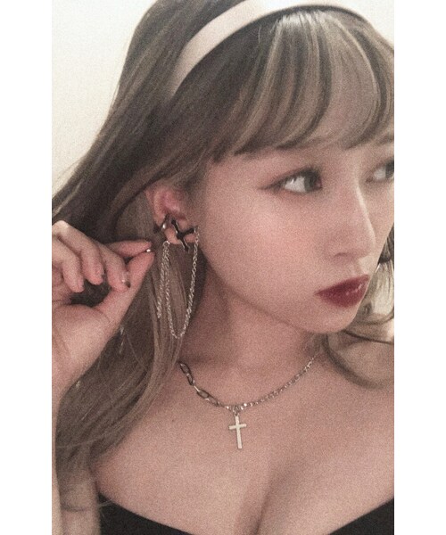 A.D.G(エーディージー)の「Black Cross&Chain Pierced Earring(ピアス(片耳用)・レディース・シルバー・FREE)」の6枚目の写真