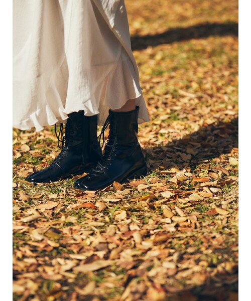 neam(ニーム)の「tabi ribbon boots(ブーツ・レディース・ブラック・free)」の3枚目の写真