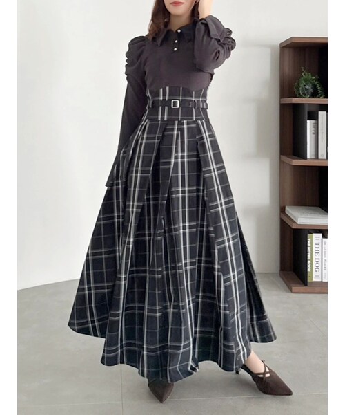 dazzlin（ダズリン）の「シャツカラーコルセットタックワンピース