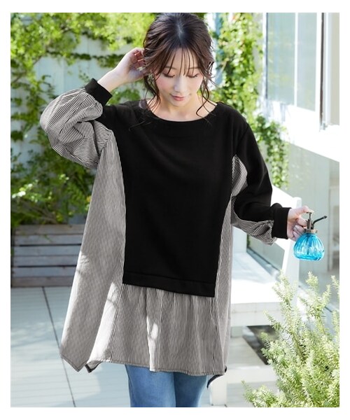 nissen（ニッセン）の「重ね着風カットソーチュニック（選べるデザイン）＜大きいサイズ有＞（チュニック・レディース・ベスト前後差(チャコール×グレー系)/ブラウン×ブラウン系:ベスト前後差/モカ:プリーツ/プリーツ(ネイビー)/チャコールグレー:サイドファスナー/モカ:サイドファスナー/カーキ:パーカー/チャコールグレー:パーカー/ベスト前後差(チャコール×オフホワイト)/ネイビー系:布帛切替パーカー/黒系:配色切替/プリーツプリント(モカ)/黒:プリーツプリント/チュール(ライトグレー)/ベスト(チャコール系)/ベスト(ネイビー系)/Vネックベスト(ダークグリーン)/コクーン(チャコールグレー)/ビスチェ(ネイビー系)/フリルシャツ(黒系)/コクーン(ブルーグリーン)/ボリューム袖(黒)・S/M/L/LL/3L）」の18枚目の写真