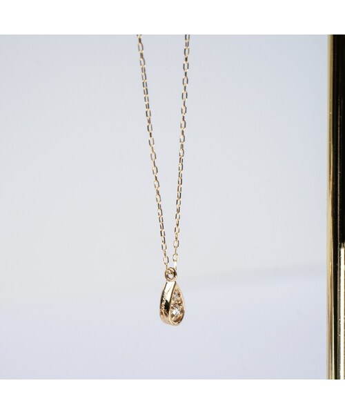 Ops.（オプス）の「ダイヤ 10k チェーン ネックレス ASTERI-SPICA-NK -アステリ スピカ-（ネックレス・レディース・ゴールド・ONE SIZE）」の9枚目の写真