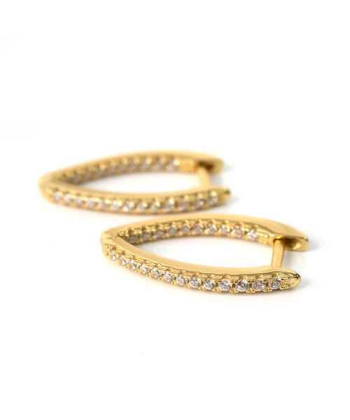 Ops.（オプス）の「フープピアス ジルコニア キラキラ V字シェイプ KYKLOS-WEG HOOP PIERCE -キクロス ウェッジ-（ピアス（両耳用）・レディース・シルバー/ゴールド・ONE SIZE）」の18枚目の写真