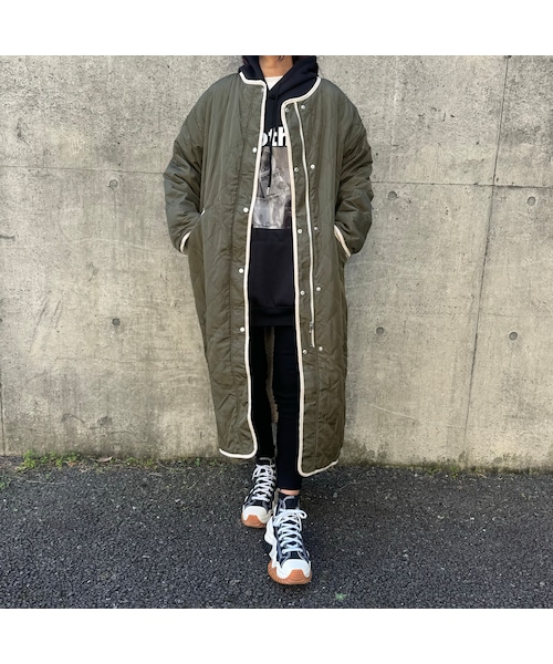 copine(コピン)の「キルティングリバーシブルロングコート(カーキ×アイボリー)(その他アウター・レディース・カーキ×アイボリー・F)」の1枚目の写真