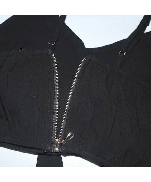 A.D.G(エーディージー)の「Front Ribbon Bustier(black)(キャミソール・レディース・ブラック・FREE)」の5枚目の写真