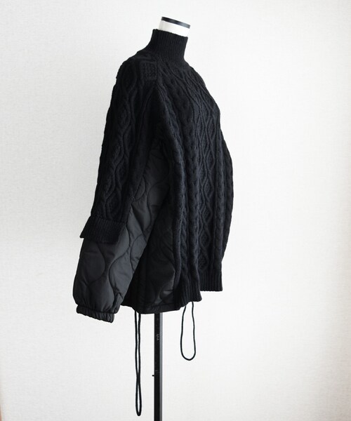 Marient（マリエント）の「キルト×ケーブルドッキングKT（ニット/セーター・レディース・ホワイト/ブラック・FREE）」の2枚目の写真