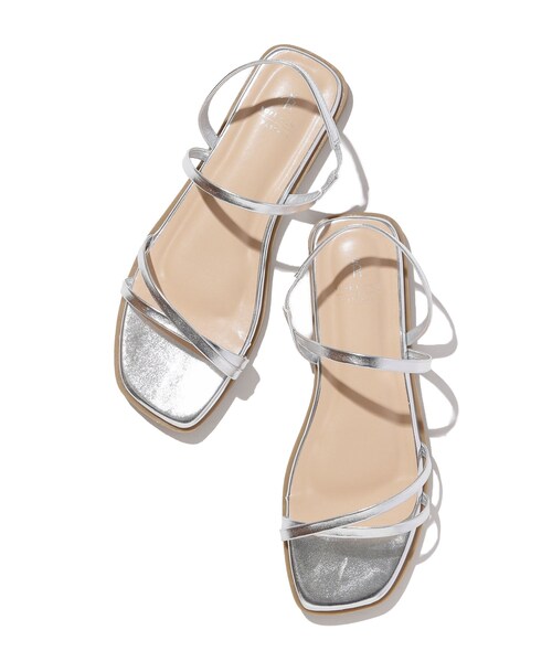 ROPE' PICNIC（ロペピクニック）の「スキニーストラップフラットサンダル（サンダル・レディース・オフホワイト/ブラック/シルバー/ゴールド・24.0/23.0）」の5枚目の写真