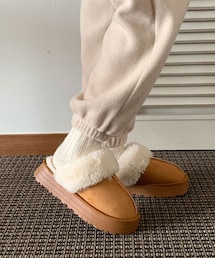 DHOLIC（ディーホリック）の「ファー裏地ムートン風厚底サンダル（サンダル）」