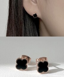 DHOLIC（ディーホリック）の「クローバーモチーフピアス（ピアス（両耳用）・レディース）」