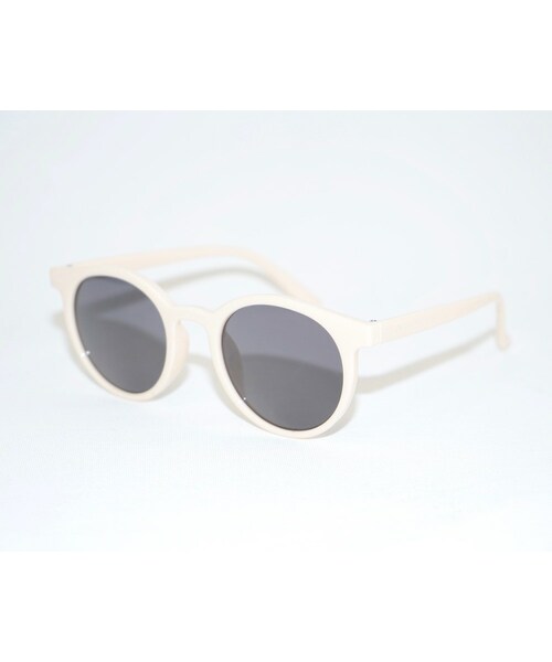 A.D.G(エーディージー)の「Boston Sunglass (cream)(サングラス・レディース・ホワイト・FREE)」の5枚目の写真