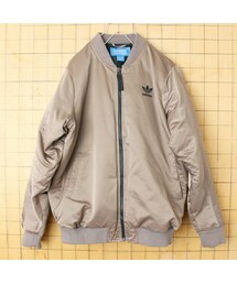 adidas（アディダス）の「adidas アディダス ボンバー ジャケット レディースL メンズM相当 ベージュ 中綿 ジップアップ アメリカ古着（ナイロンジャケット・メンズ）」