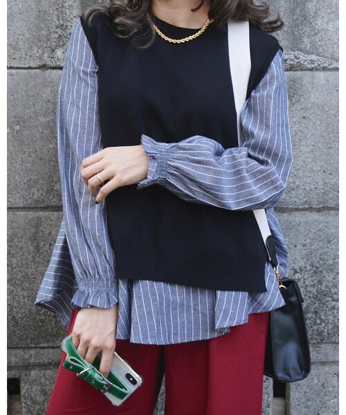 A.D.G（エーディージー）の「Stripe Blouse&Knit Vest 2P SET（その他トップス・レディース・ブラック・FREE）」の2枚目の写真
